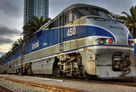 At least 30 train passengers evacuated in California amid reports of gunman